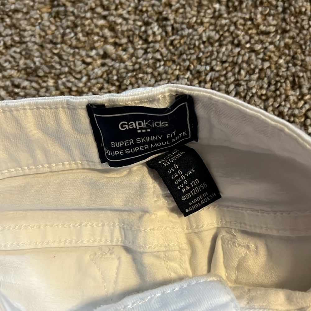 Gap Jeans - Picture 12 of 13